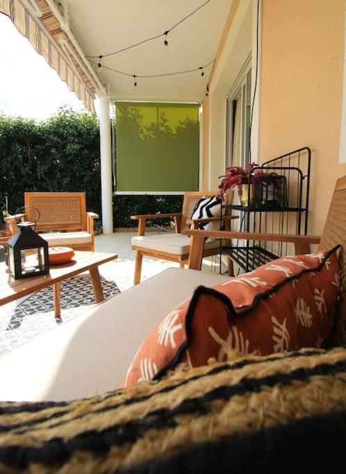 Cosy Appartement Entre Vignes Et Garrigue Avec Piscine Péret Dış mekan fotoğraf